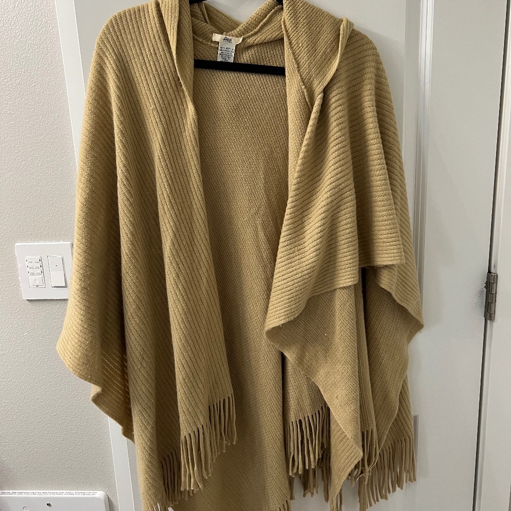 Bass Shawl One Size